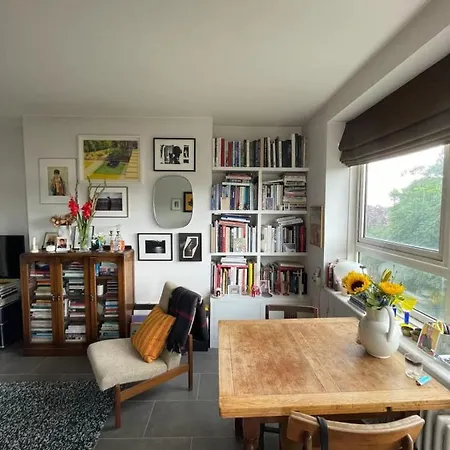 Appartement Contemporary 1Bd Flat Wbalcony - Stoke Newington!